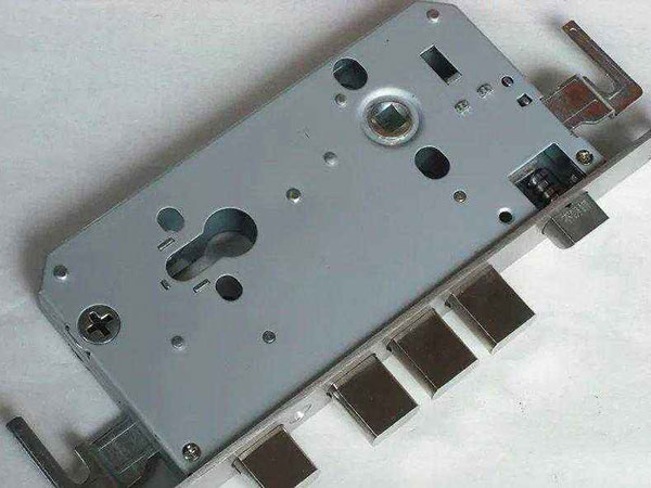 昭通24小时上门开锁公司