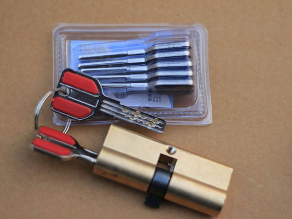 昭通24小时上门开锁公司